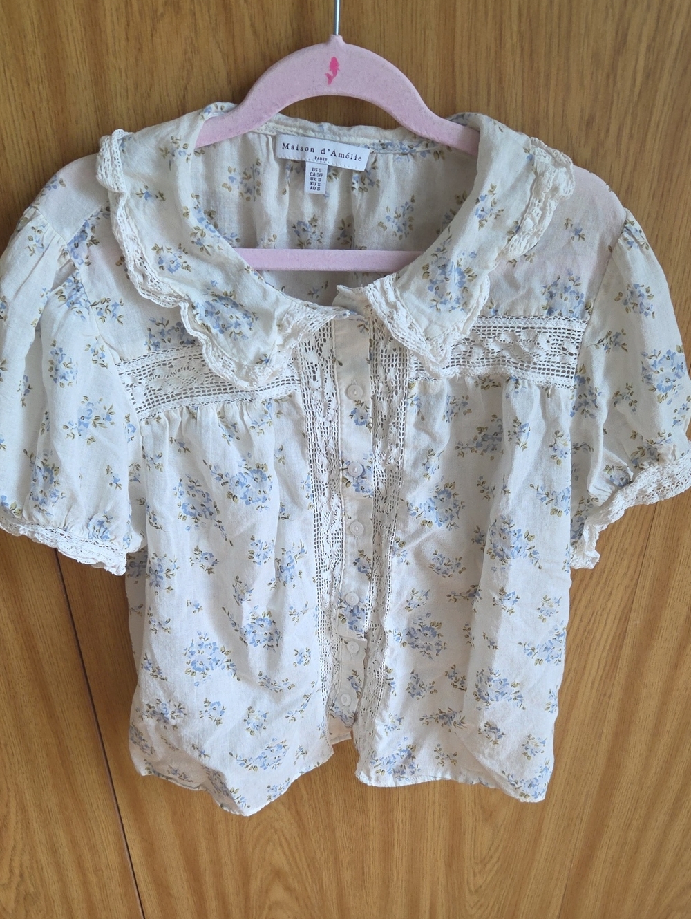 Maison d'Amelie Floral Lace Button-Front Blouse - Cream & Light Blue